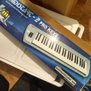 Midi keyboard