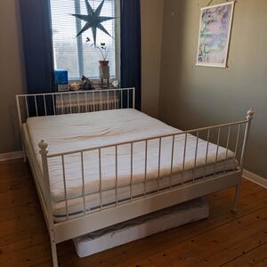 Dubbelsäng bortskänkes