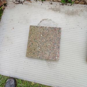 Cementplattor 35x35   (trädgårdsplattor)