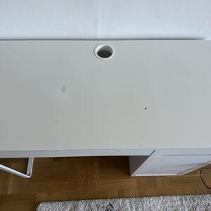 Micke skrivbord Ikea 