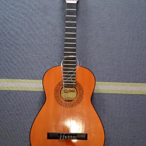 Akustisk gitarr