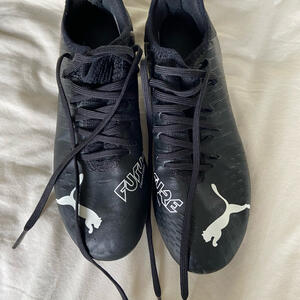 Fotbollsskor Puma 40,5 