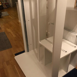 Ikea sängram med förvaring inbyggd