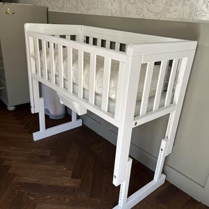 Bedside crib Troll bortskänkes!