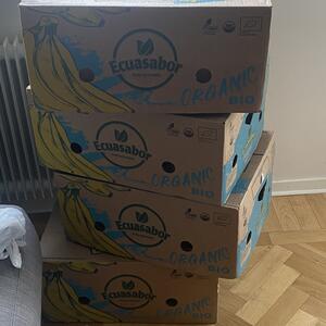Banankartonger