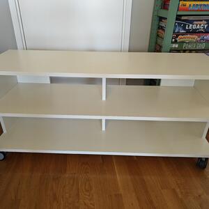 Bortskänkes ikea tv möbel
