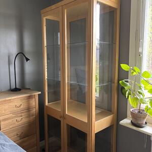 Vitrinskåp skåp med glas