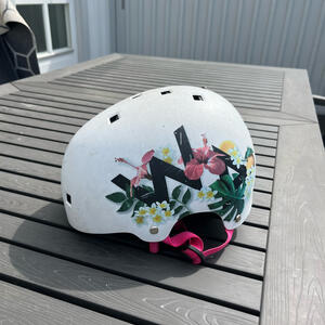 Cykelhjälm XS/S bortskänkes