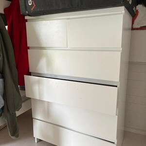 Ikea byrå 
